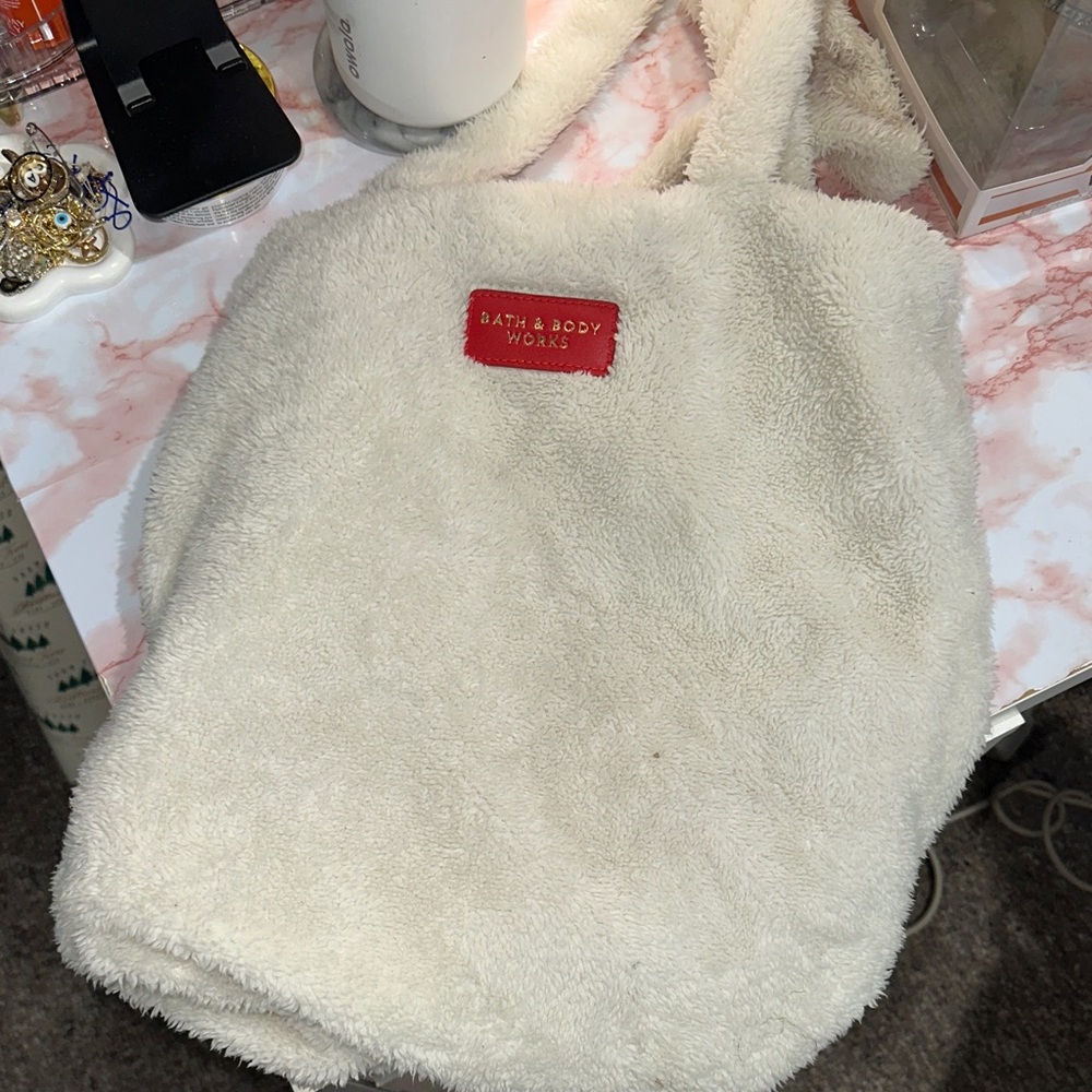 Bath & Body Works Cozy Cream Tote with Red Accent